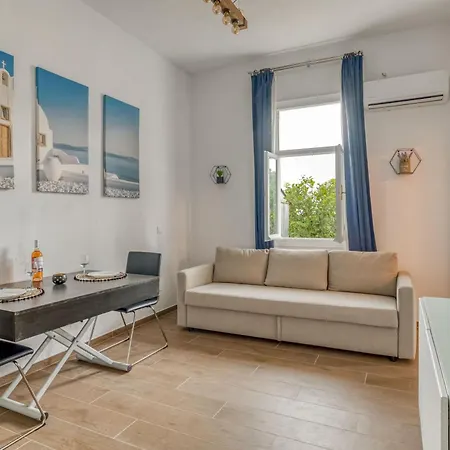 Apartamento Stefanos House *